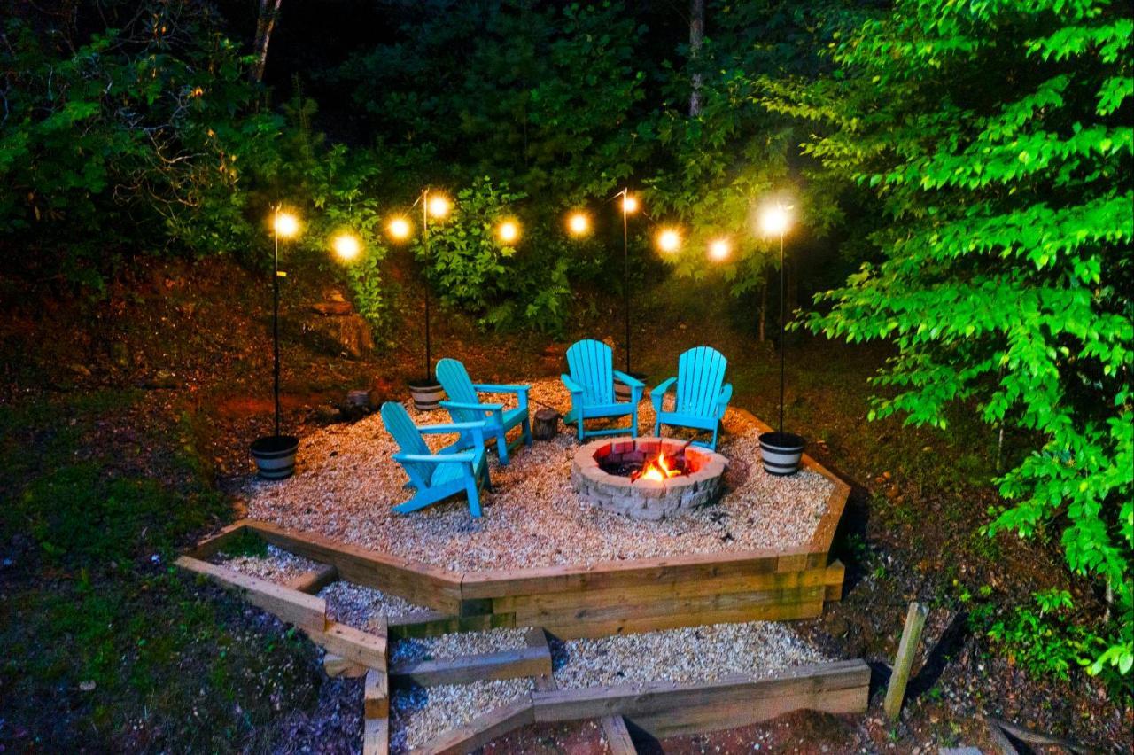 Cozy Cabin Retreat - Hot Tub, Fireplace & Fire Pit Blue Ridge Esterno foto